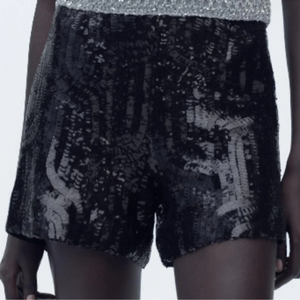 ZARA SEQUIN HIGH WAISTED SHORTS - Picture 5 of 16